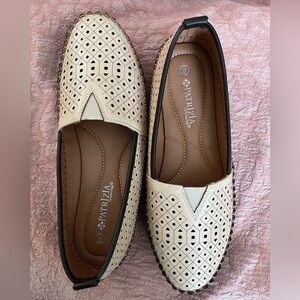 Patrizia by Spring Step Pavri Loafers for Women